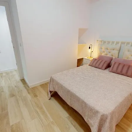 Apartamento Columna Santa Marina Apartment *